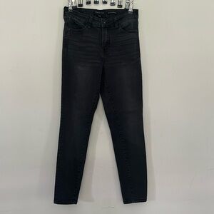 Kendall + Kylie Ultra Babe Skinny